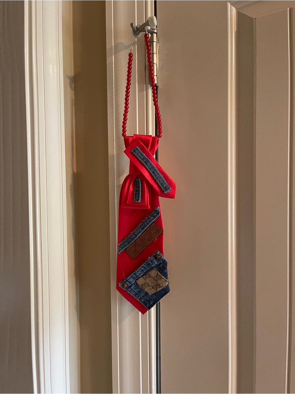 Handmade women tie!

Red women Accessory Bag with Beaded Strap